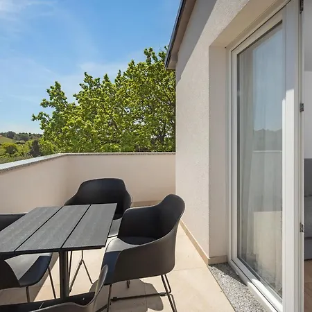 Luxury Lotus&lovor *