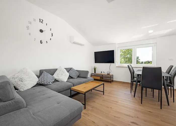 Luxury Lotus&lovor Πούλα