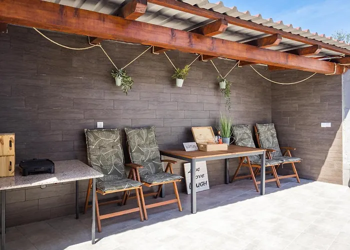 Luxury Lotus&lovor Διαμέρισμα Πούλα