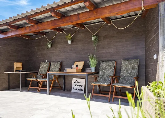 Luxury Lotus&lovor Πούλα