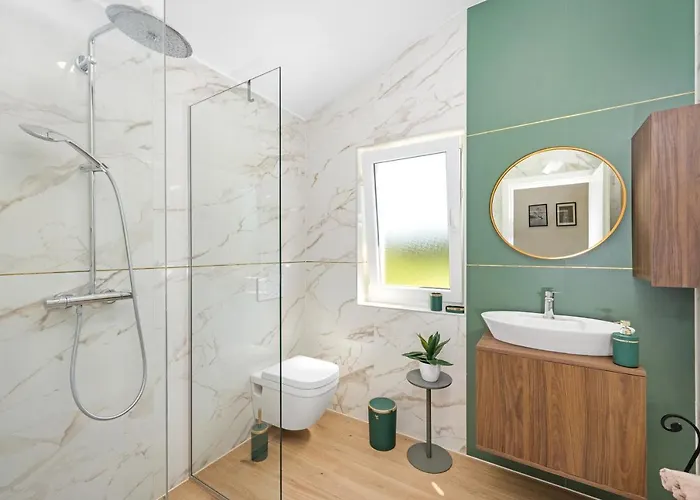 Luxury Lotus&lovor Πούλα