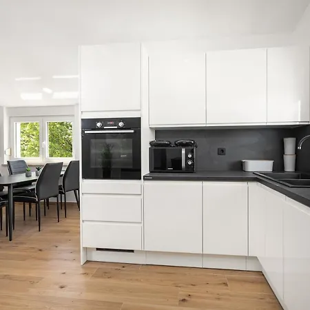 Luxury Lotus&lovor * Pula